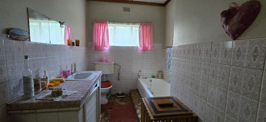 5 Bedroom Property for Sale in Oudorp North West